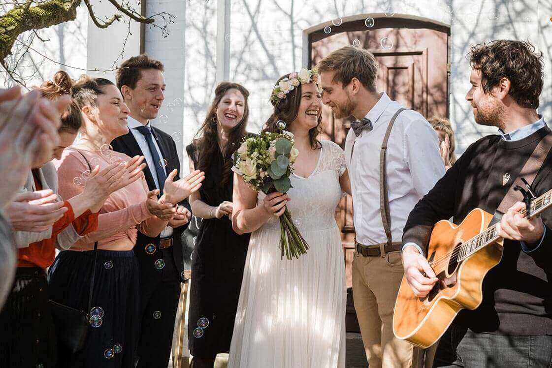 Trotz Corona Eine Schone Hochzeit Feiern Sofaconcerts